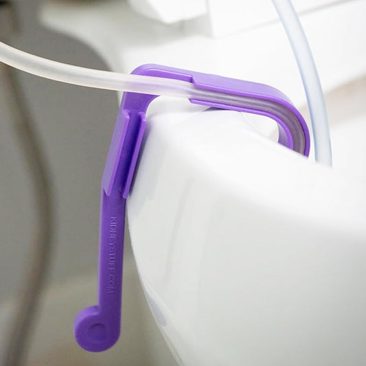 Drain-Away Toilet Clip for Peritoneal Dialysis